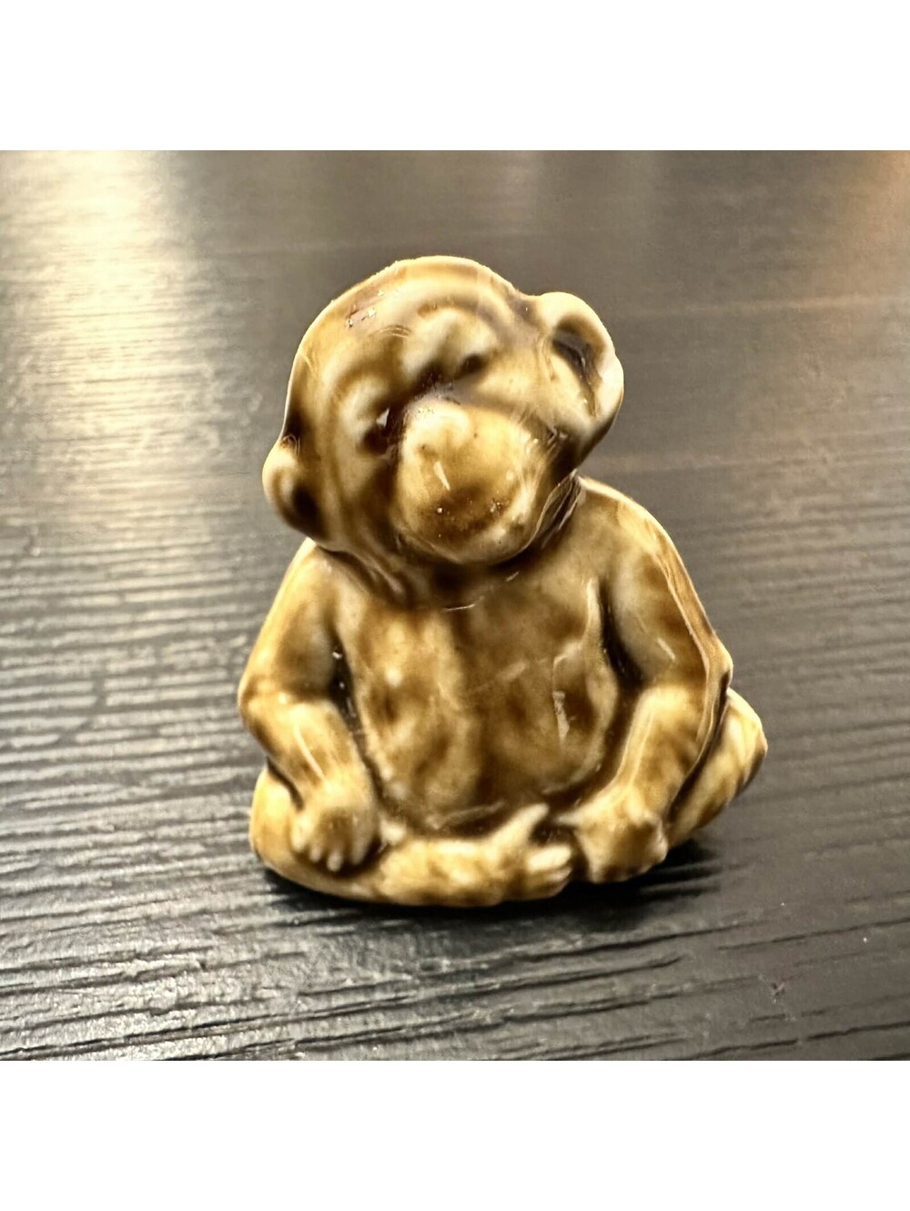 Wade Whimsie Brown Sitting Monkey Figurine Made In England Vintage Ceramic EUC